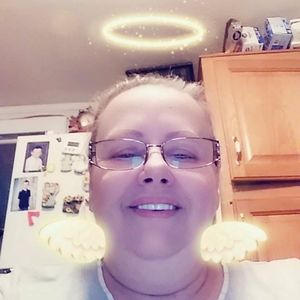 Meet your Posher, Gina